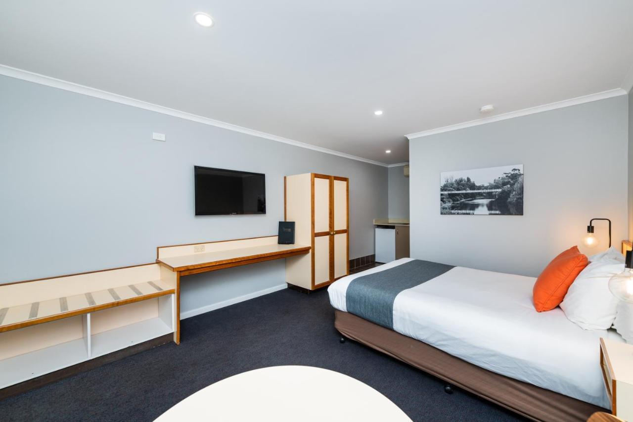 River Motel Queanbeyan Exterior photo
